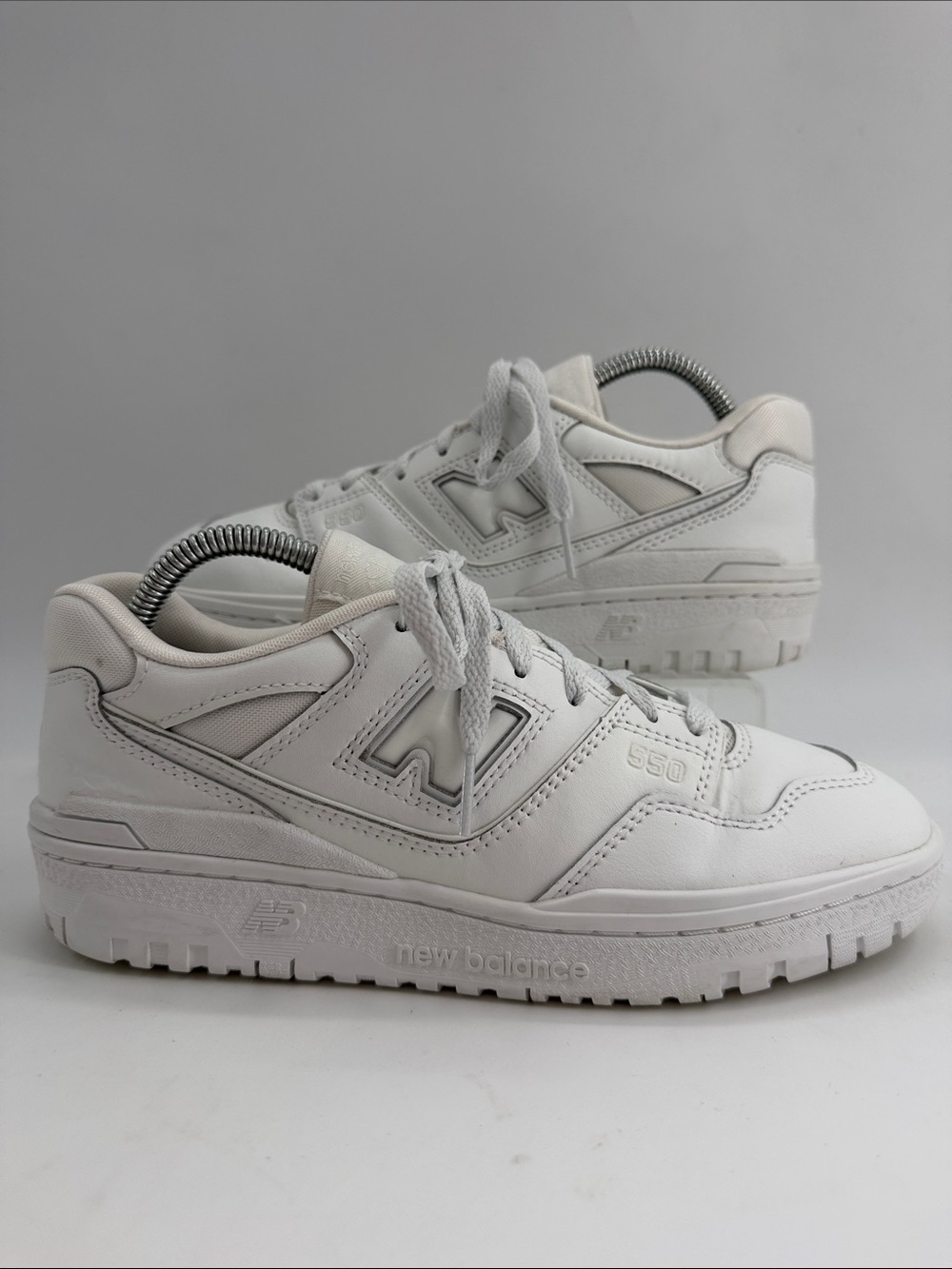 New Balance 550 Triple White Leather Women's US Size 7.0 BBW550WW